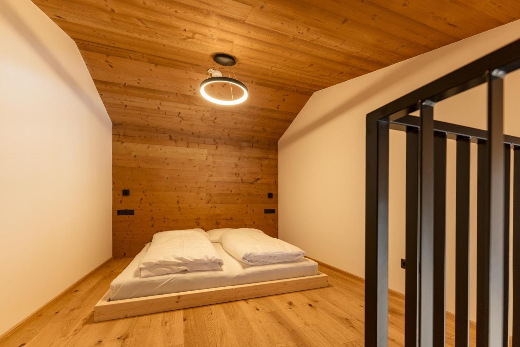 שלאדמינג Pure Alpine Suites מראה חיצוני תמונה